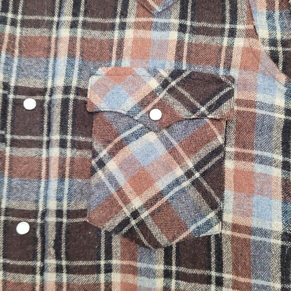 Vintage 90s Plaid Cutoff Snap Shirt Small 19x28 Shirttail - Picture 2 of 9